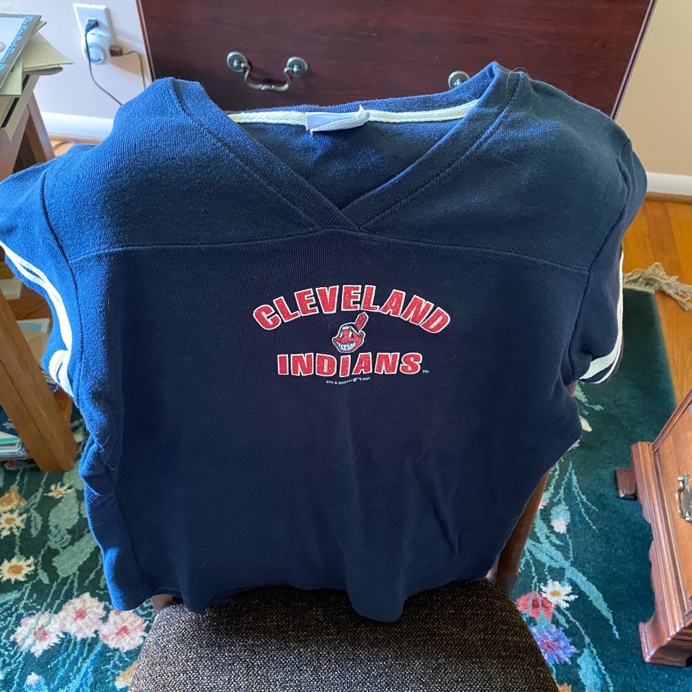 Girls Cleveland Indians vintage tee